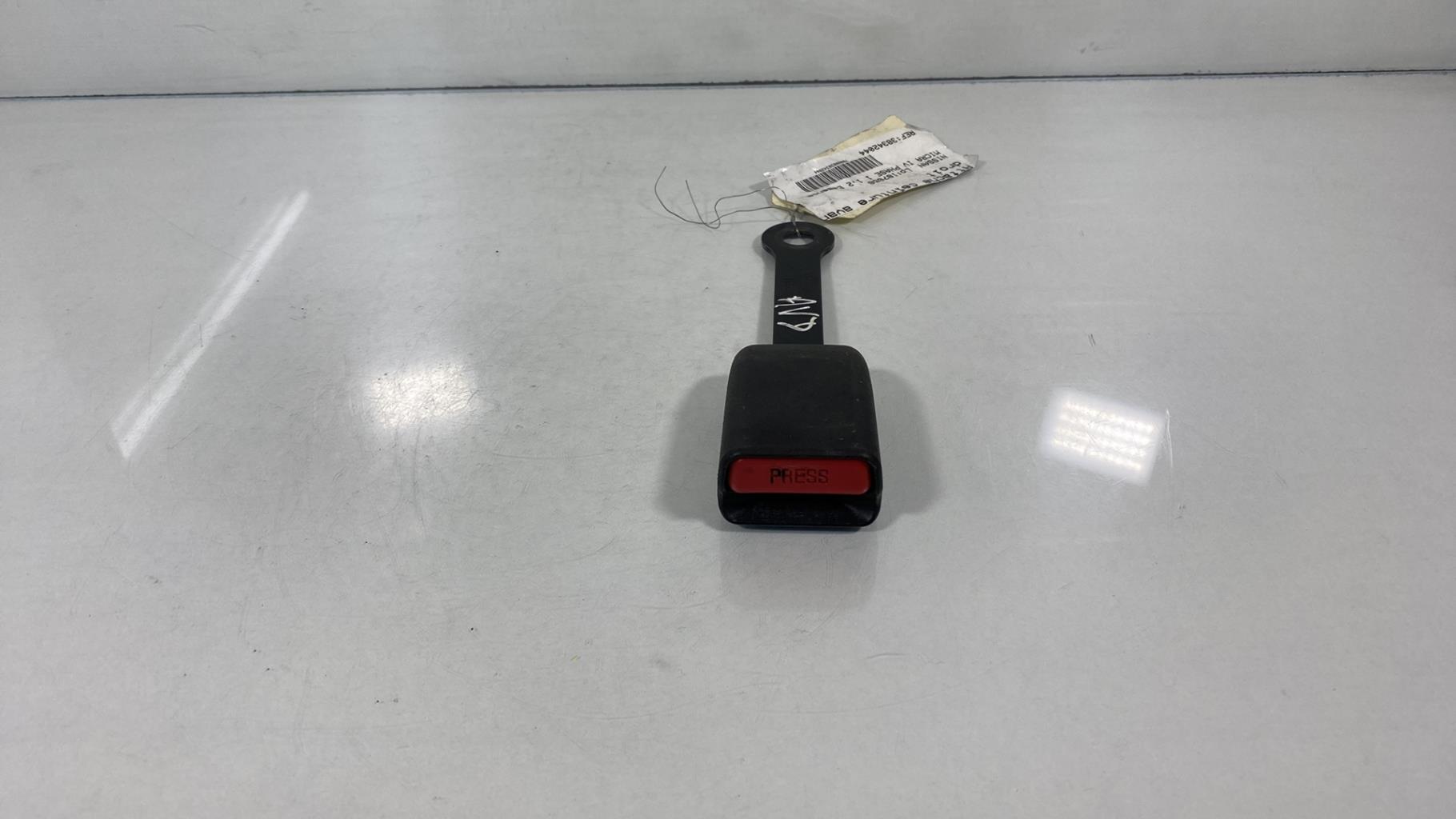 Aggancio cintura sicurezza anteriore destro NISSAN MICRA 4 PHASE 2 Gasolina - 1