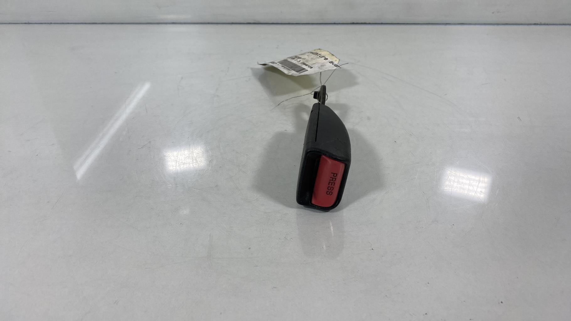 Aggancio cintura sicurezza anteriore destro MAZDA 323 5 PHASE 2 Gasolina - 1