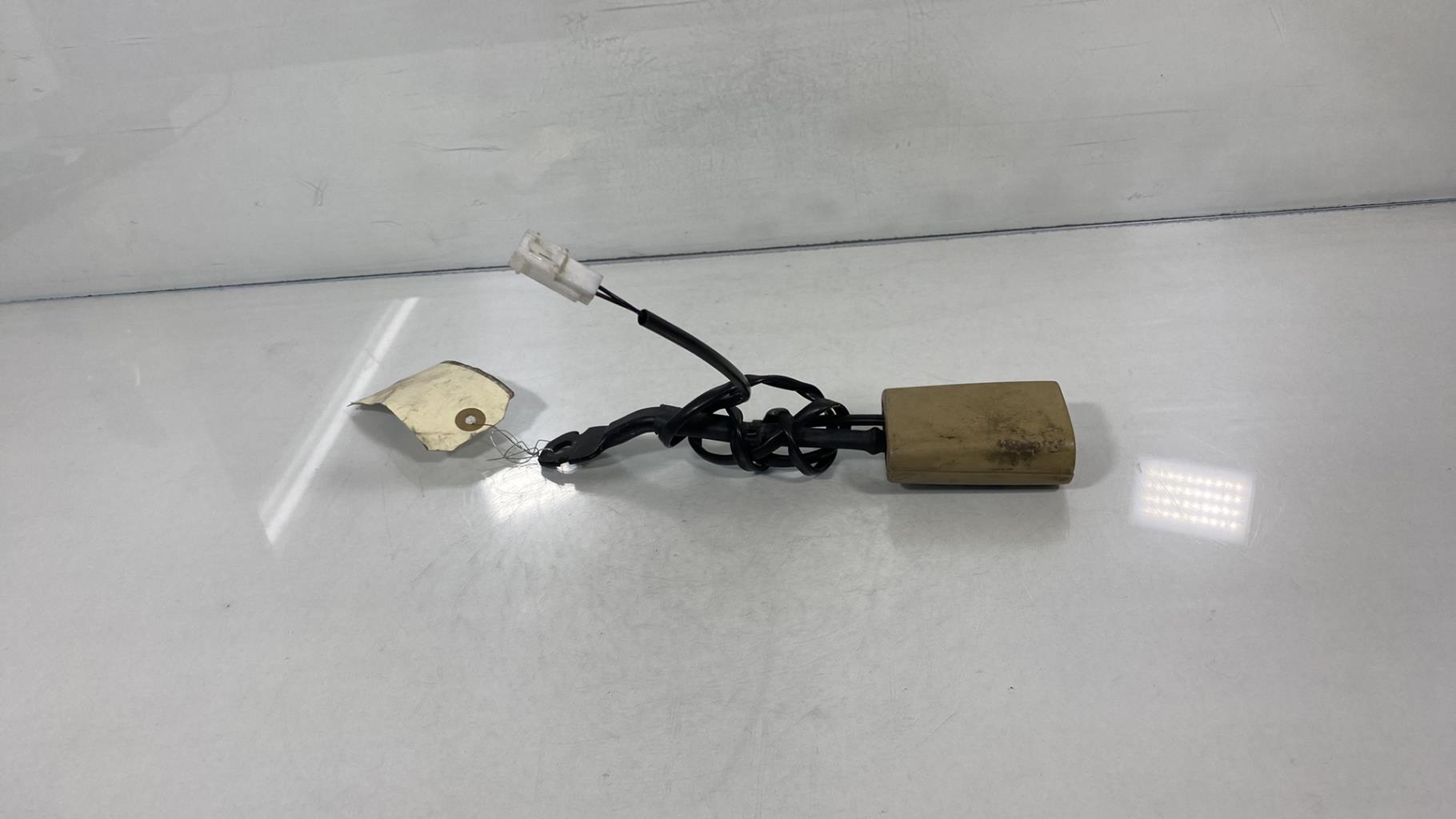Aggancio cintura sicurezza anteriore sinistro ALFA ROMEO 147 PHASE 2 Diésel - 1
