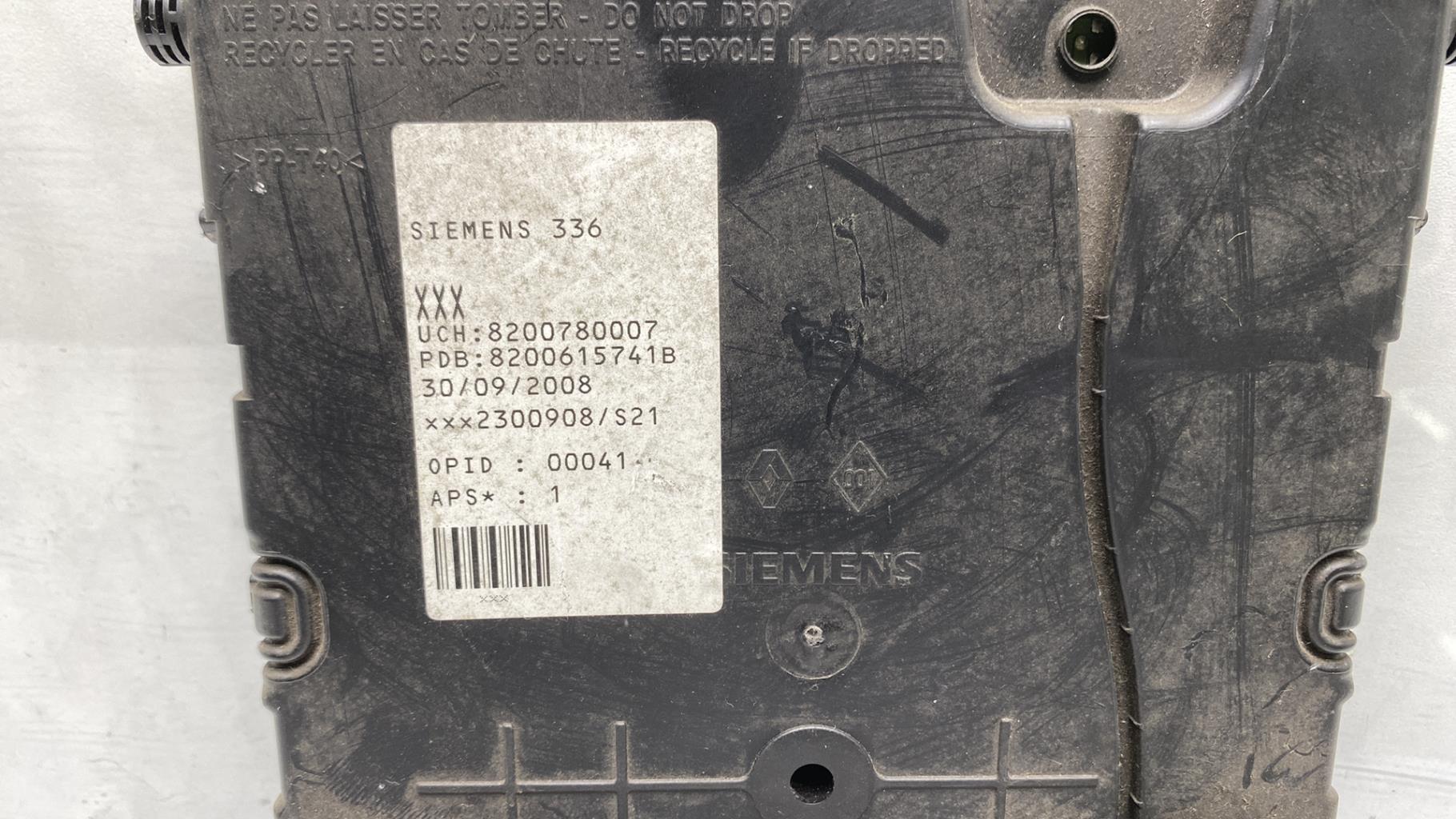 Boitier UCH RENAULT MEGANE 2 PHASE 2 BREAK Diesel - 1