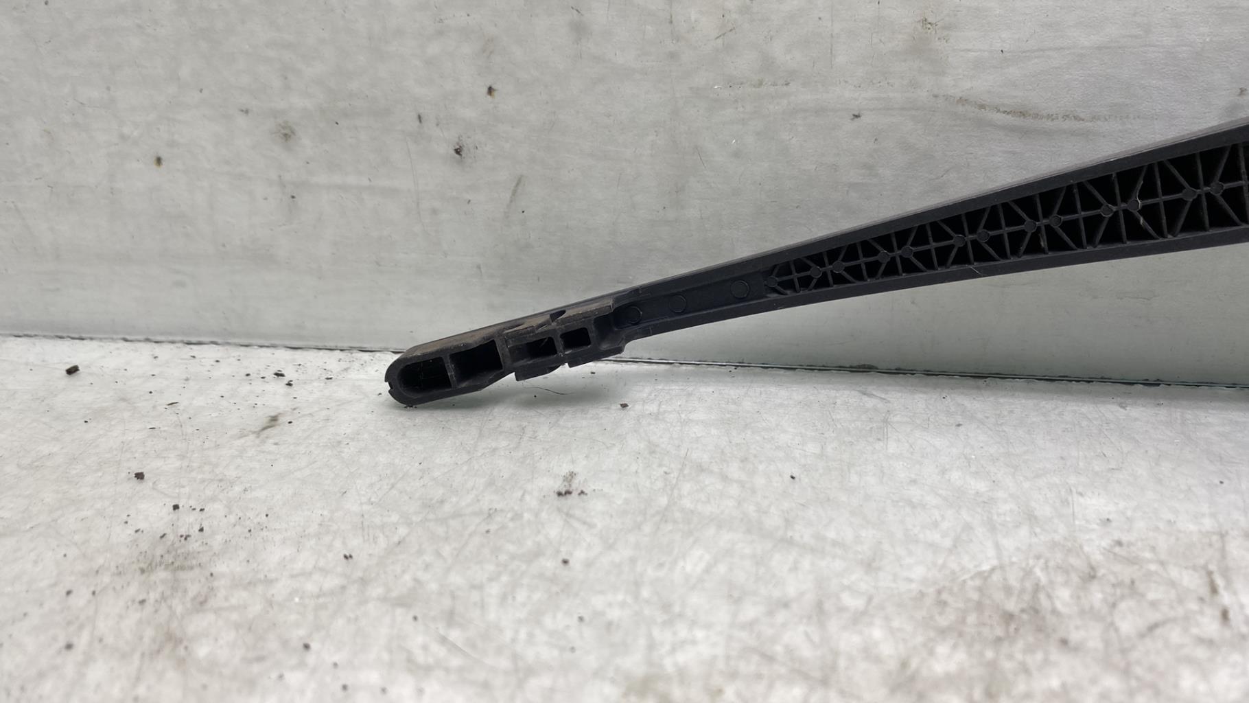 Braccio tergicristallo posteriore NISSAN NOTE 2 Gasolina - 1