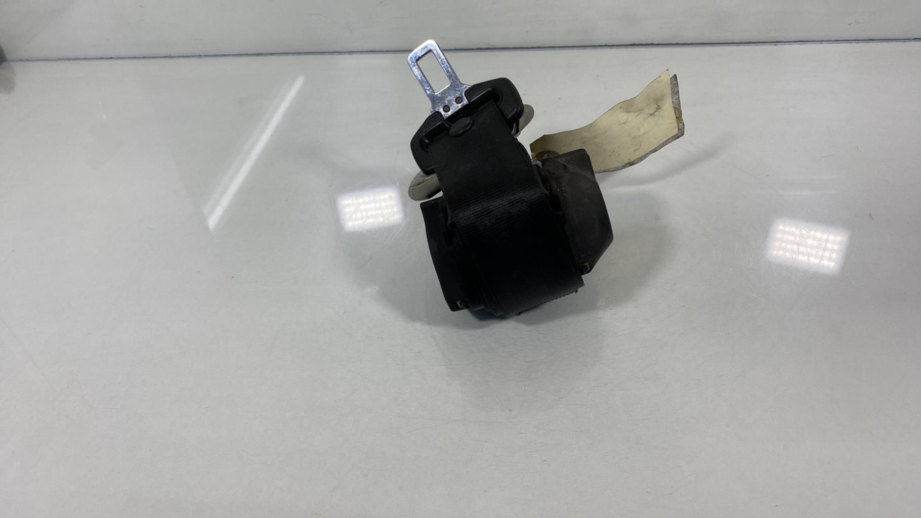 Cintura di sicurezza posteriore destra VOLKSWAGEN POLO 3 PHASE 2 Diésel - 1