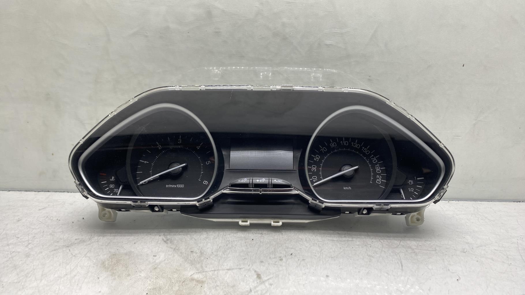 Compteur PEUGEOT 2008 1 PHASE 1 Diesel - 1