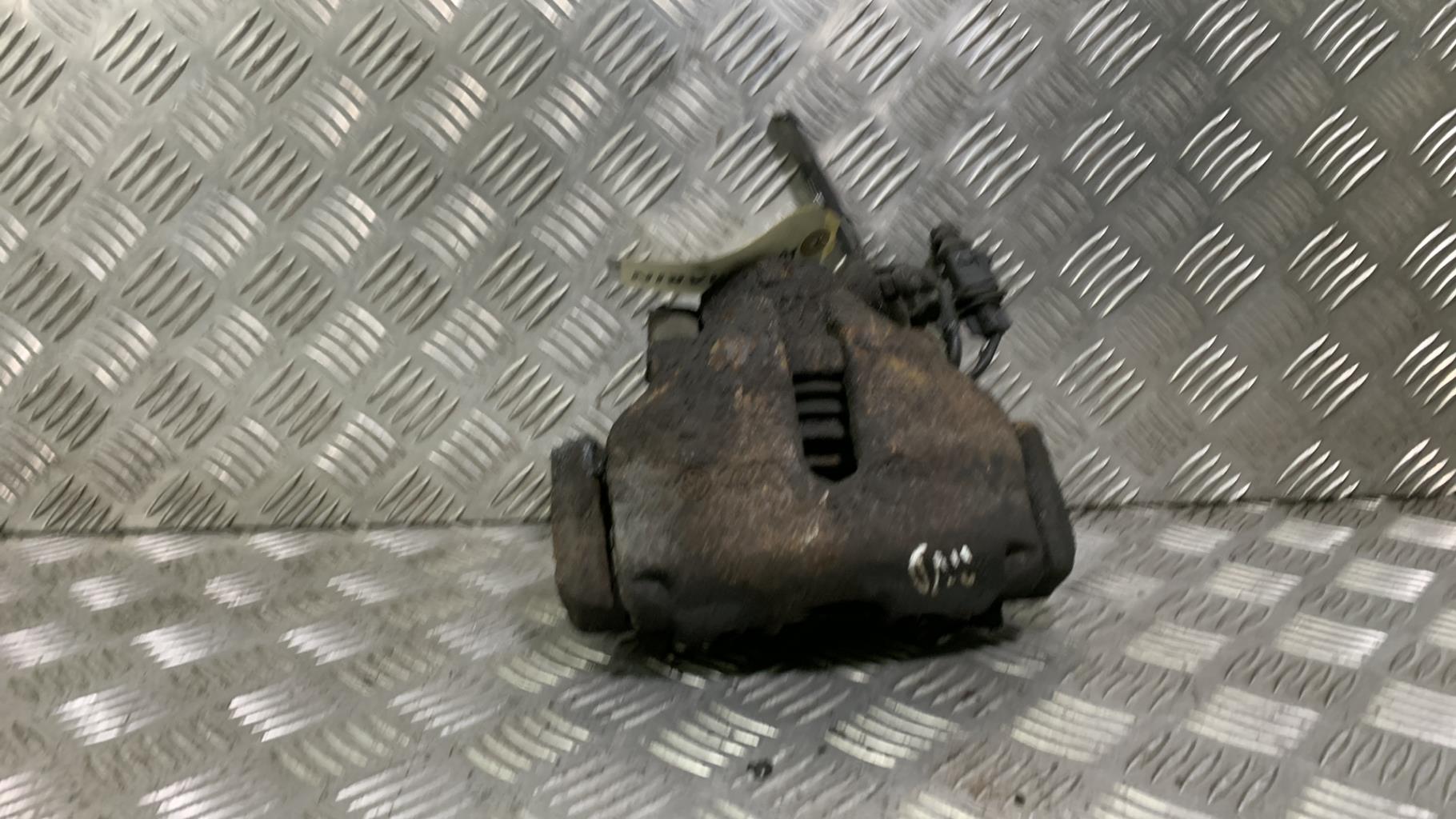 Pinza freni anteriore destra AUDI A4 2 CABRIO PHASE 2 Gasolina - 1