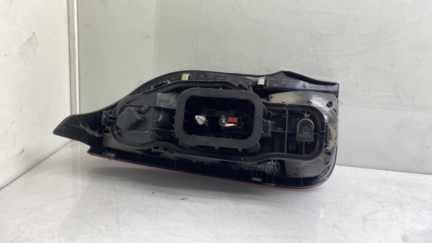 Fanale posteriore principale destro (luci) VOLKSWAGEN UP PHASE 1 Gasolina - 1
