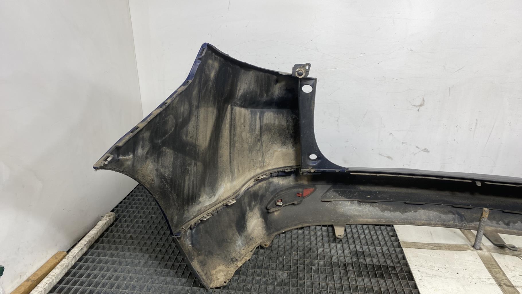 Paraurti posteriore RENAULT MEGANE 3 PHASE 1 BREAK Diésel - 1