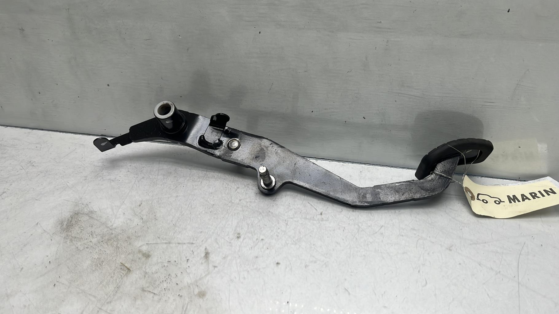 Pedale d'embrayage RENAULT CLIO 4 PHASE 1 Diesel - 1