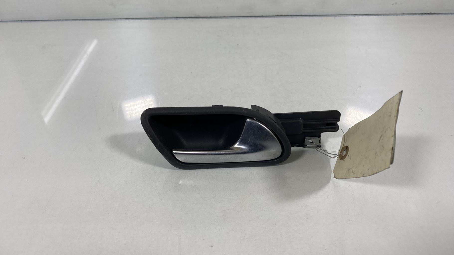 Maniglia interna posteriore destra VOLKSWAGEN GOLF 5  - 1