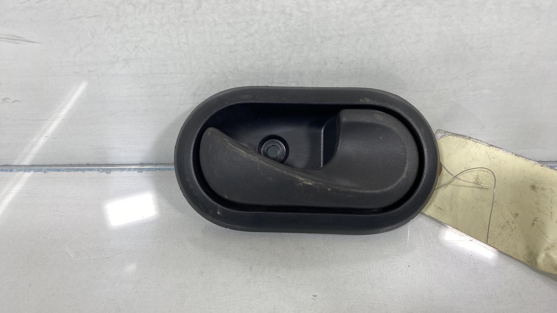 Maniglia interna posteriore destra DACIA SANDERO 1 Gasolina/GLP - 1