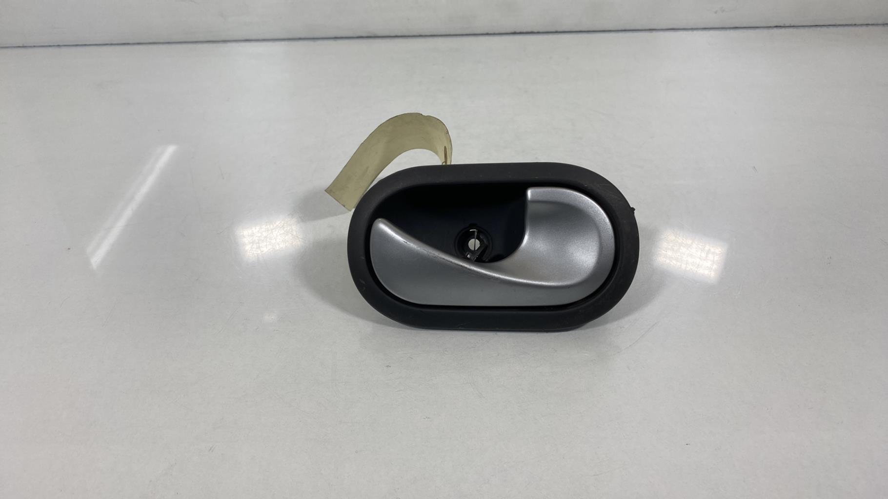 Maniglia interna posteriore destra RENAULT GRAND SCENIC 2 PHASE 2 Diésel - 1
