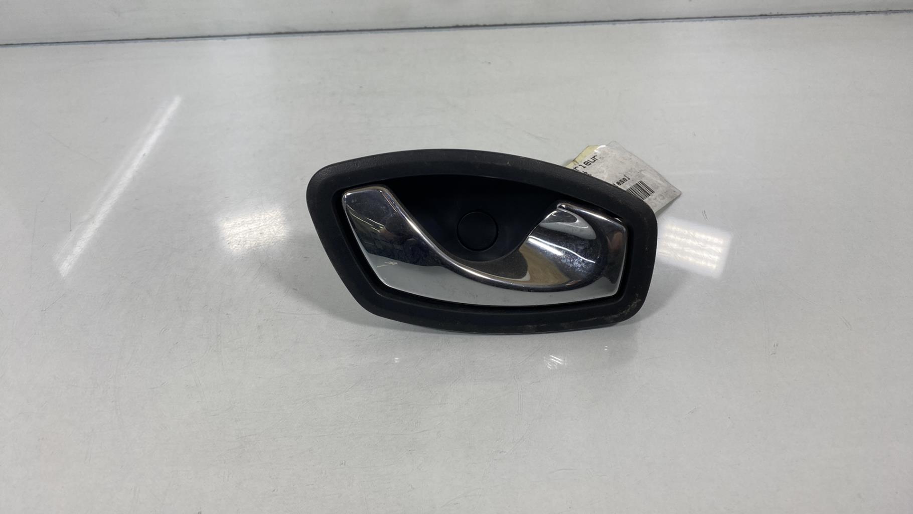 Maniglia interna posteriore destra RENAULT CLIO 4 PHASE 1 BREAK Diésel - 1