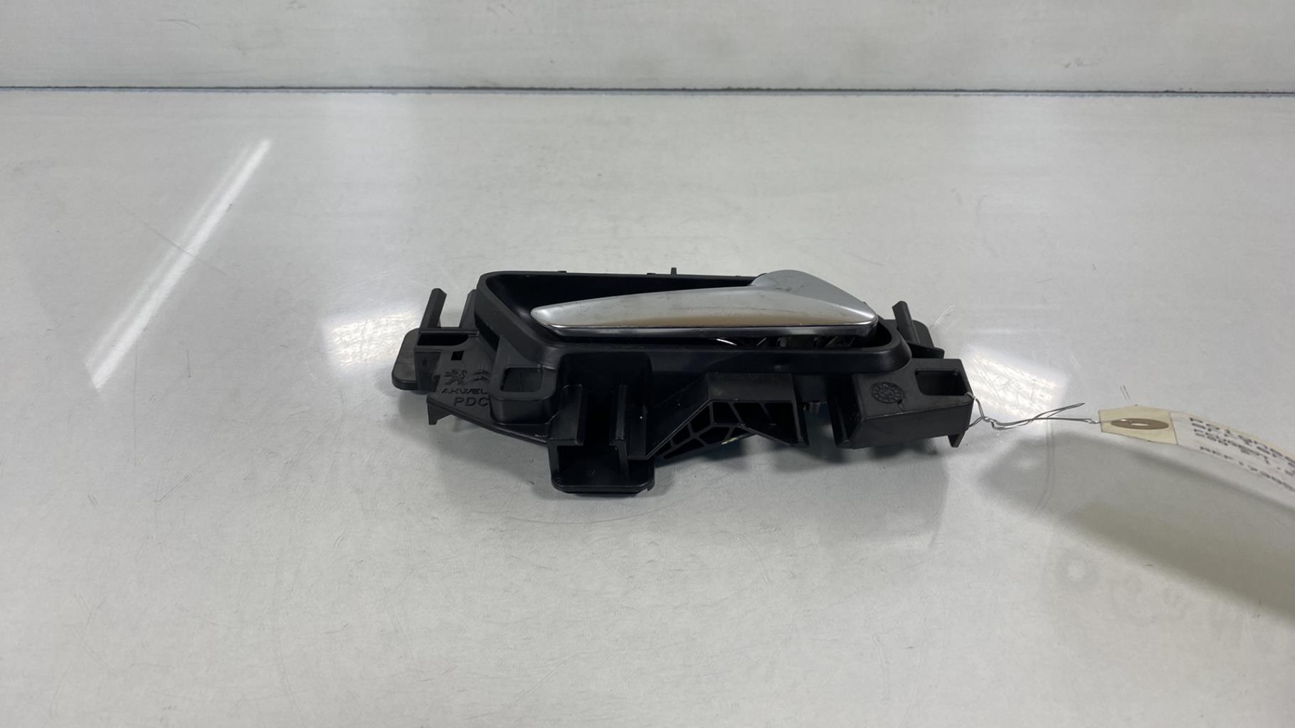 Maniglia interna posteriore destra PEUGEOT 208 2 Gasolina - 1
