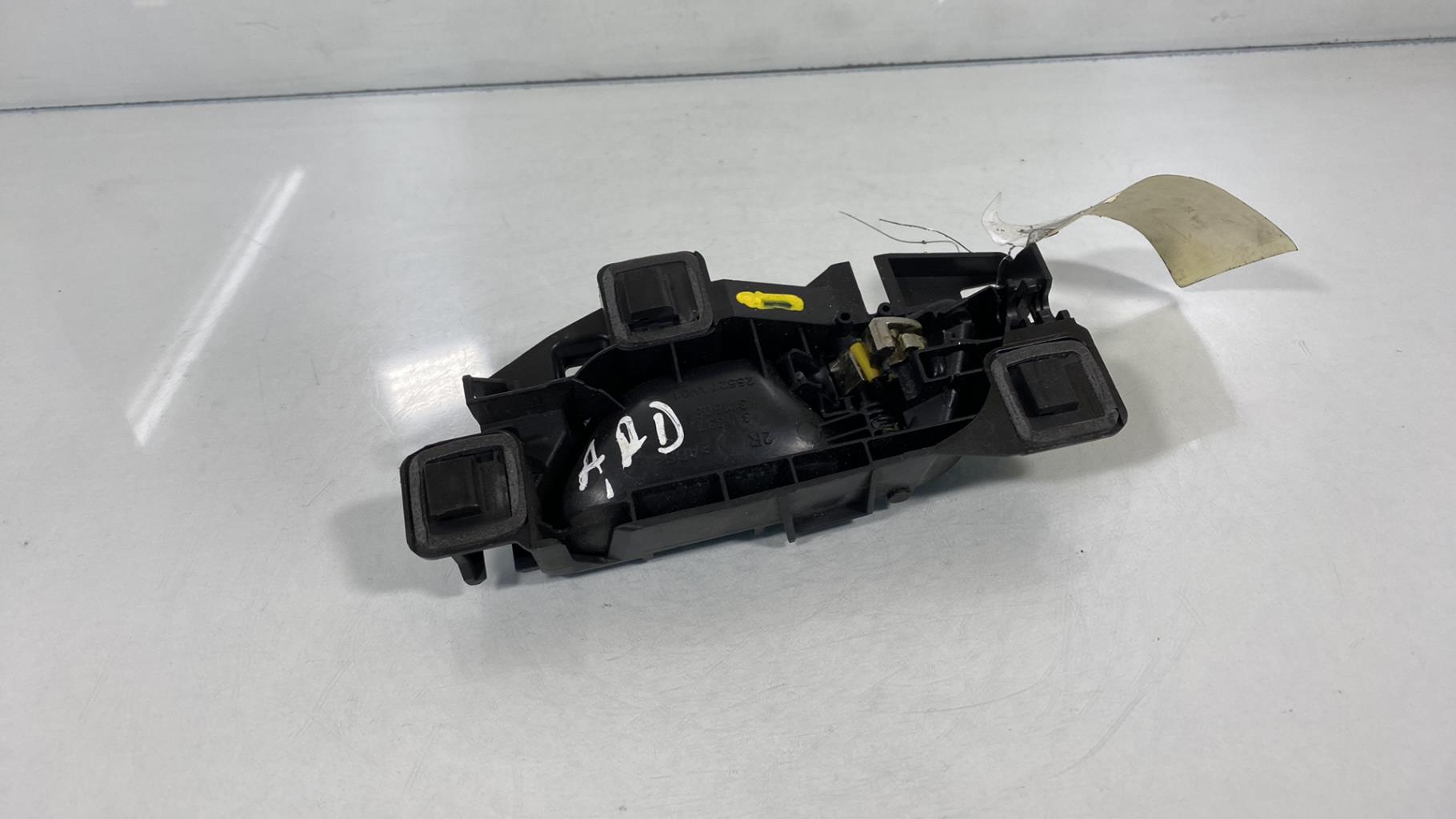 Maniglia interna posteriore destra PEUGEOT 308 2 PHASE 1 Gasolina - 1