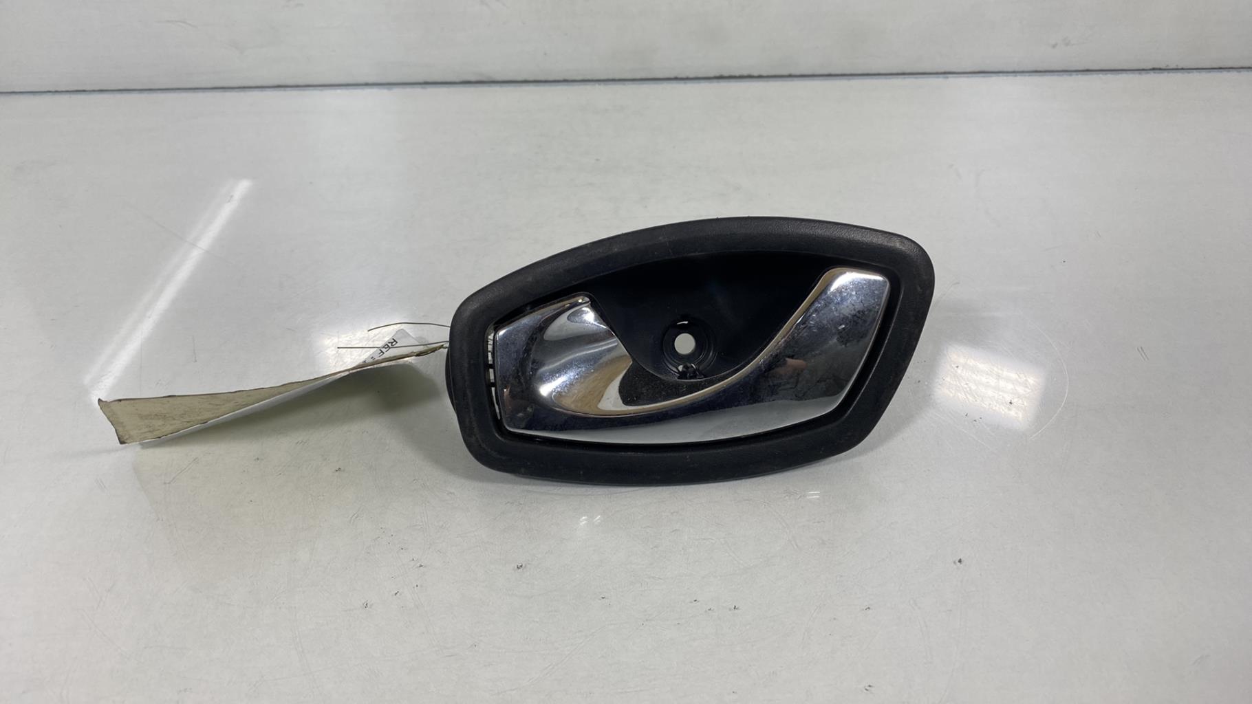 Maniglia interna posteriore sinistra RENAULT CLIO 4 PHASE 1 Diésel - 1