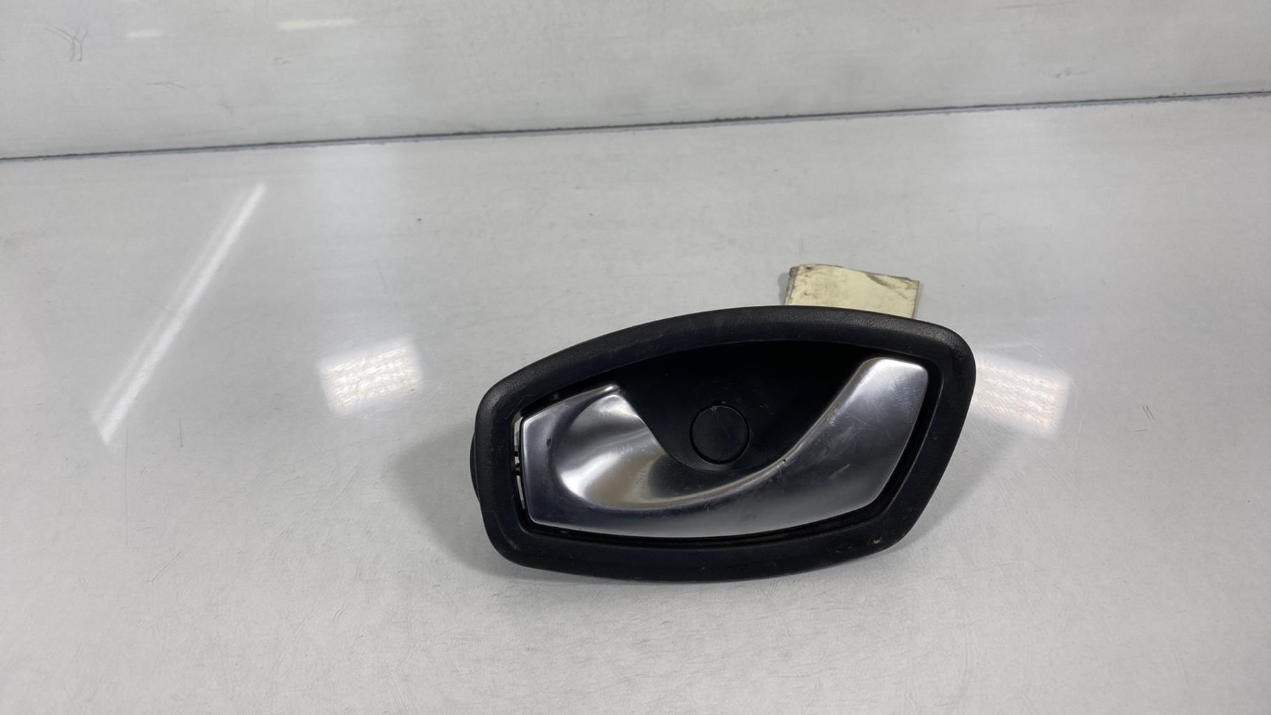 Maniglia interna posteriore sinistra RENAULT CLIO 4 PHASE 1 Diésel - 1