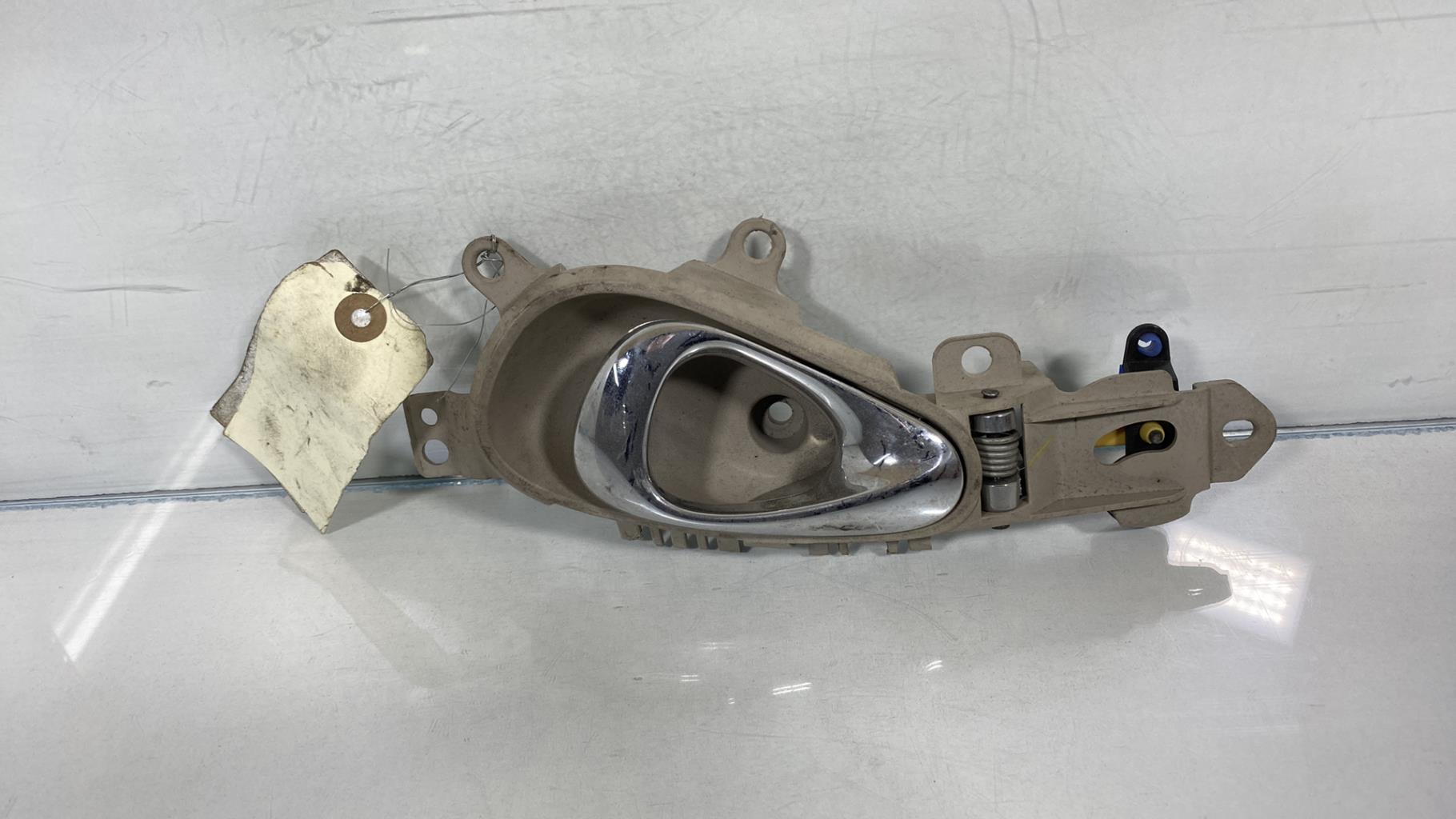 Maniglia interna posteriore sinistra CHRYSLER PT CRUISER PHASE 1 BREAK Diésel - 1