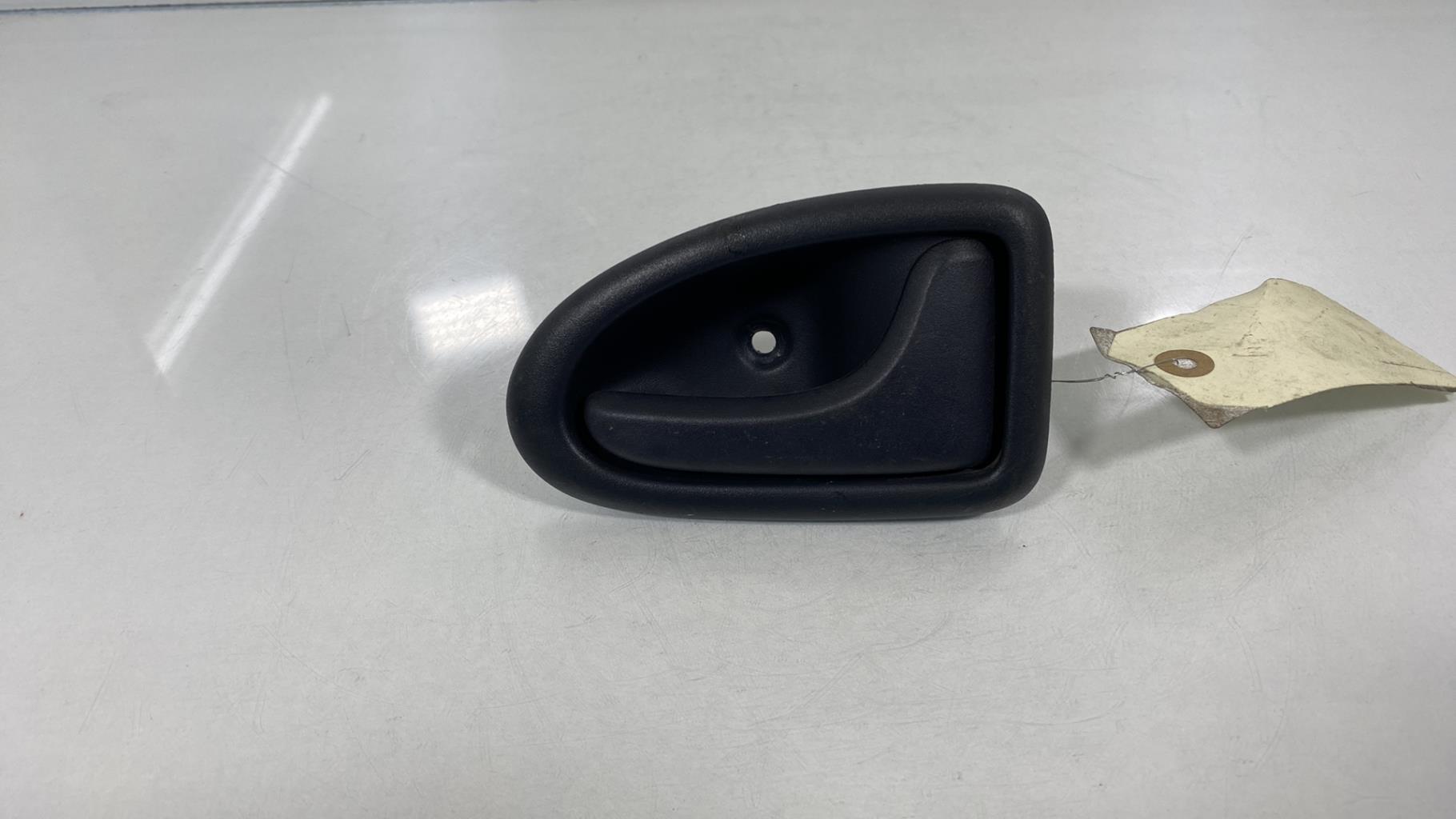 Maniglia interna posteriore sinistra RENAULT CLIO 2 PHASE 2  - 1