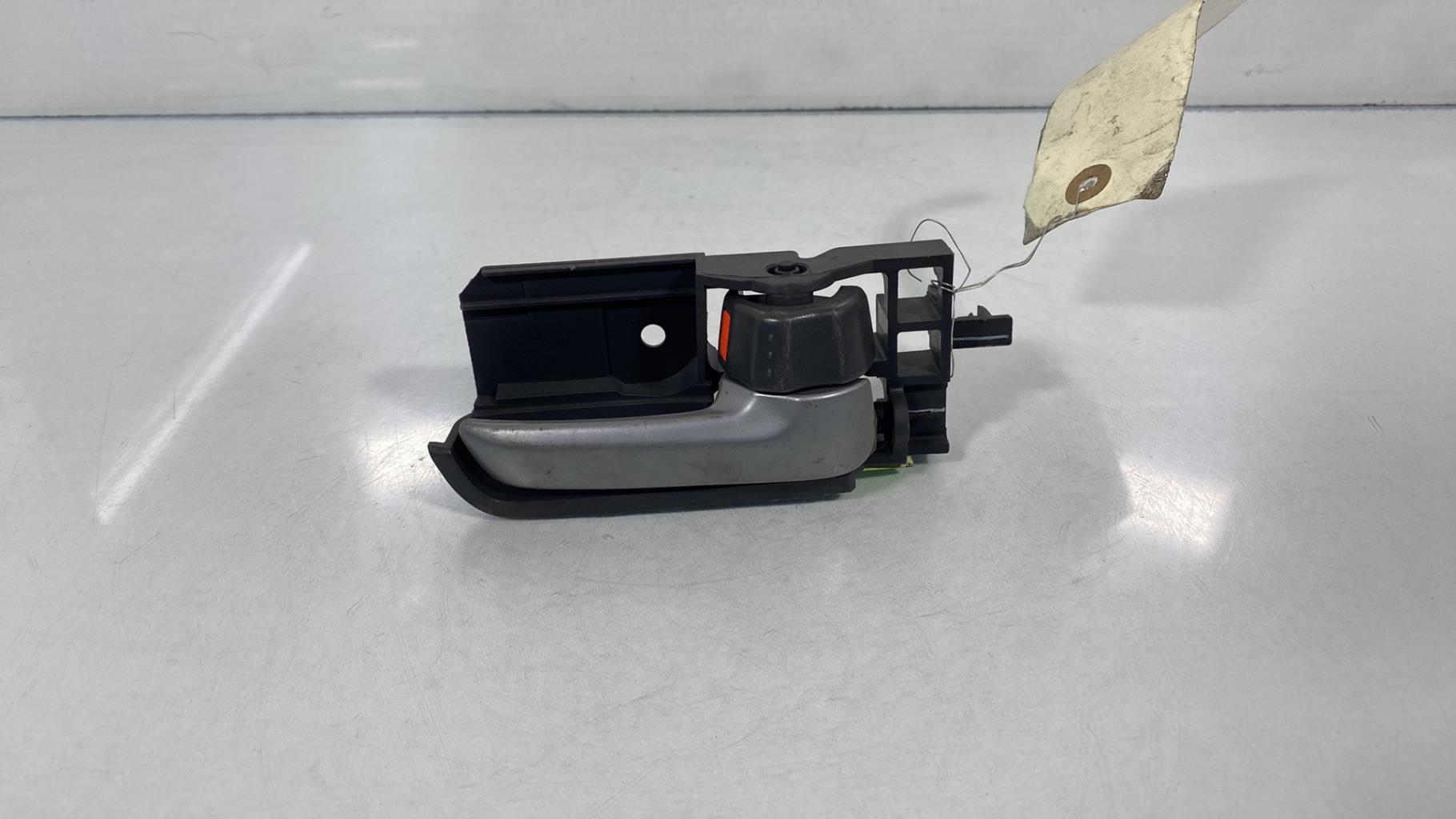 Maniglia interna anteriore destra SUZUKI ALTO 3 Gasolina - 1
