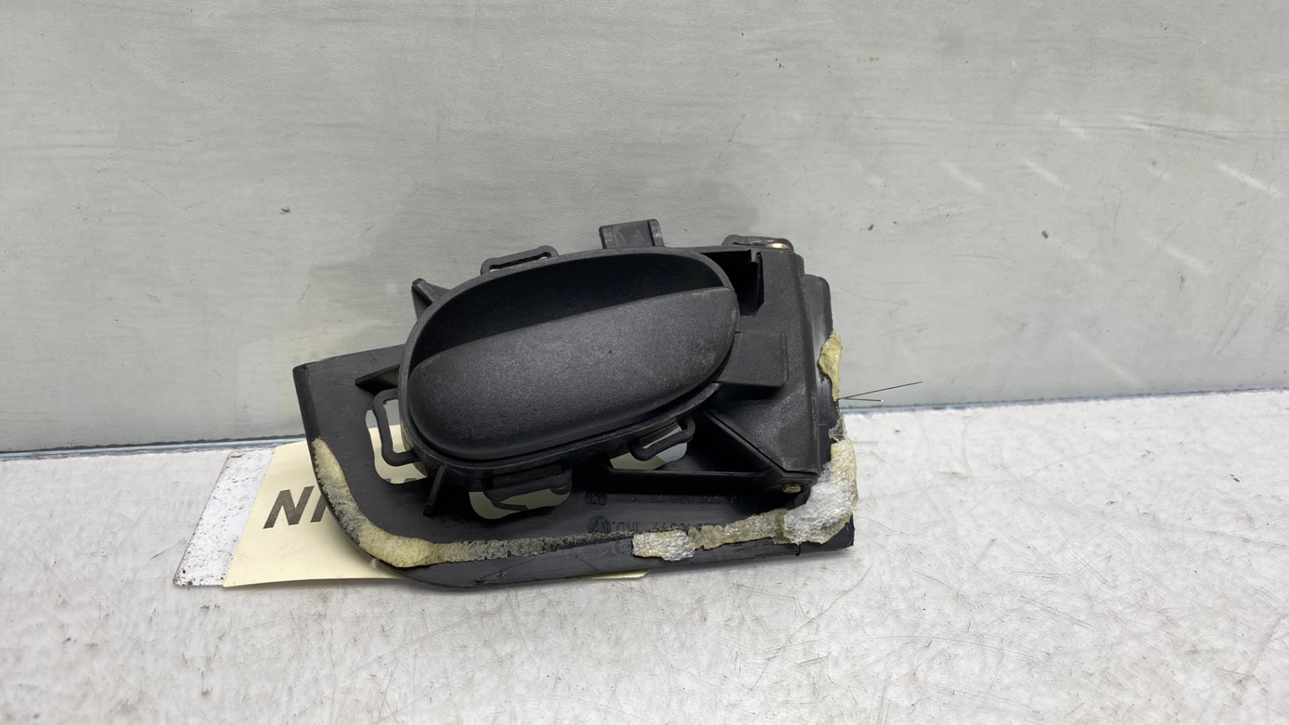 Maniglia interna anteriore destra PEUGEOT 206 PHASE 2 Gasolina - 1