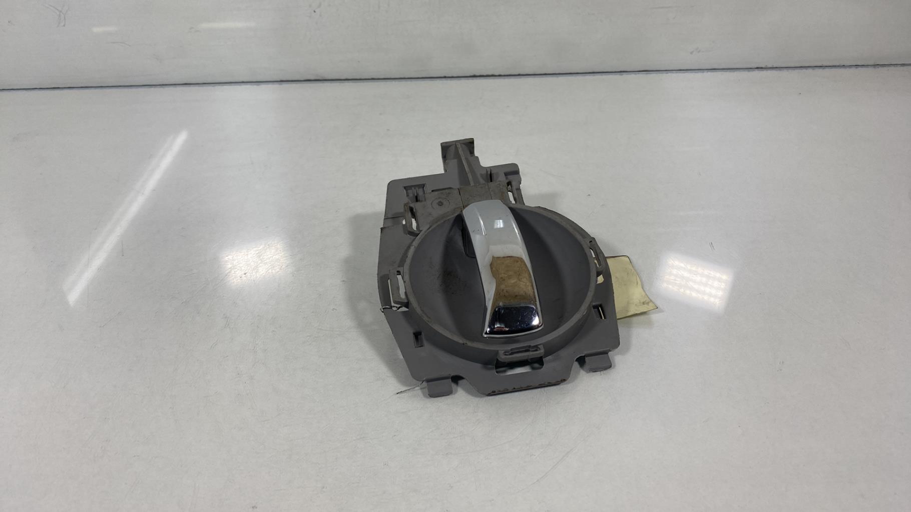 Maniglia interna anteriore destra CITROEN C3 1 PHASE 1 Gasolina - 1