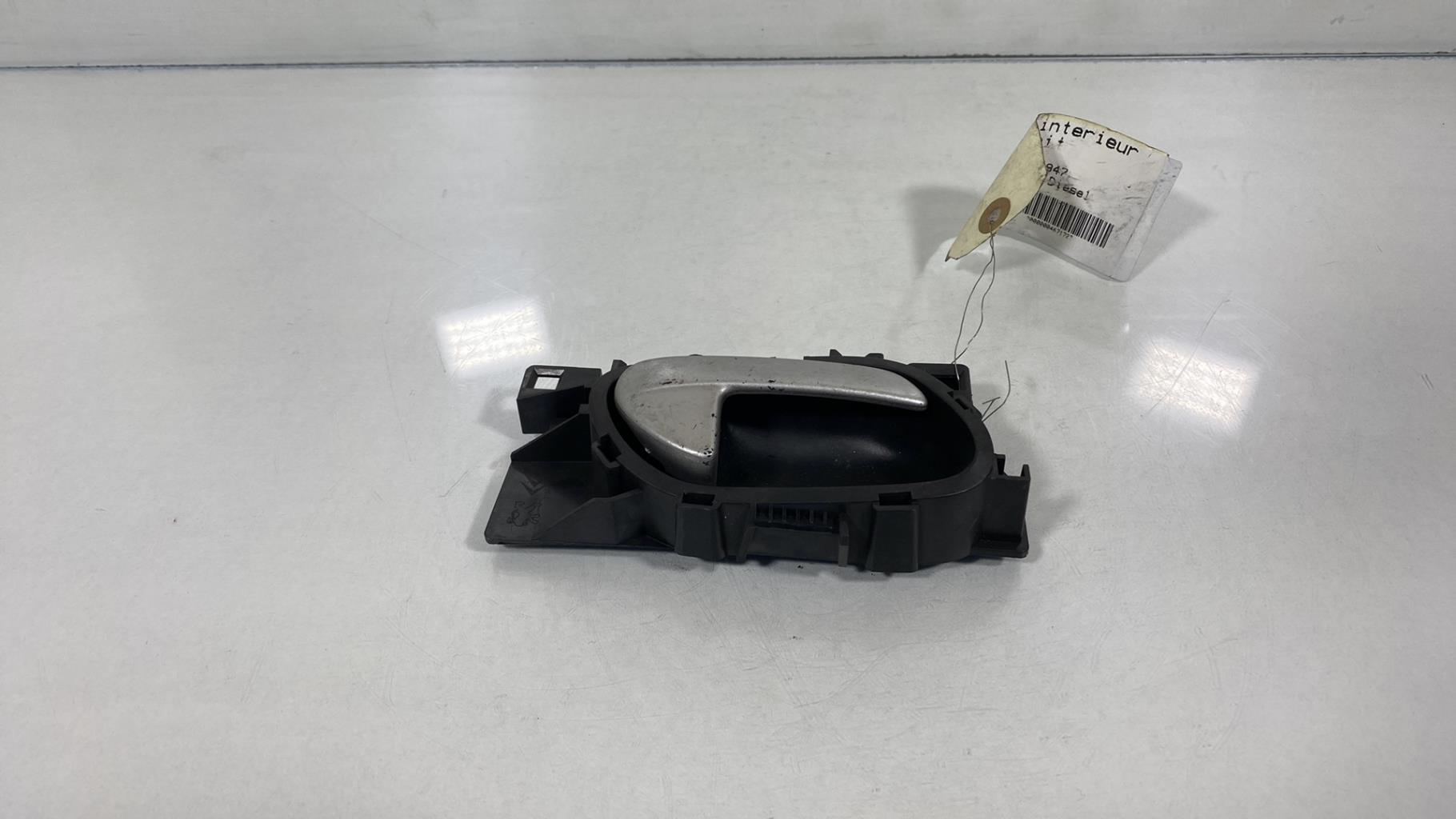 Maniglia interna anteriore destra PEUGEOT 207 PHASE 1 Diésel - 1