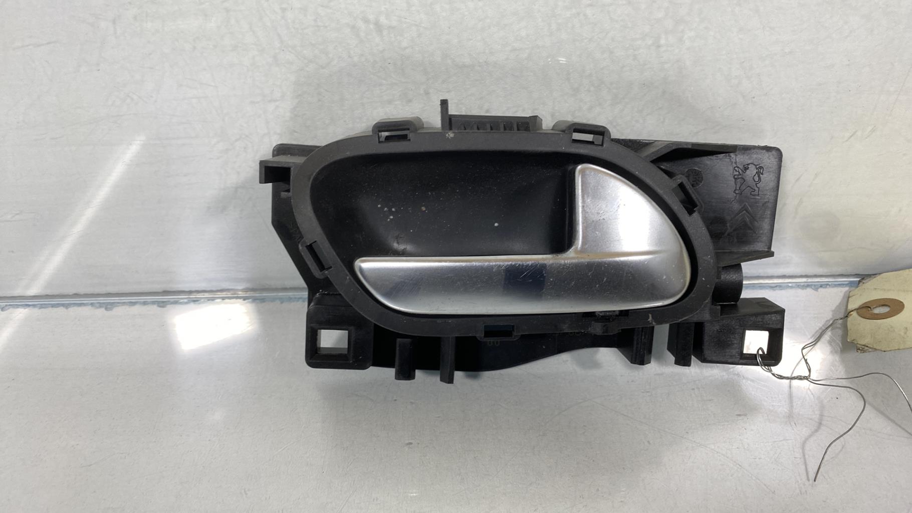 Maniglia interna anteriore destra PEUGEOT 2008 1 PHASE 1 Diésel - 1