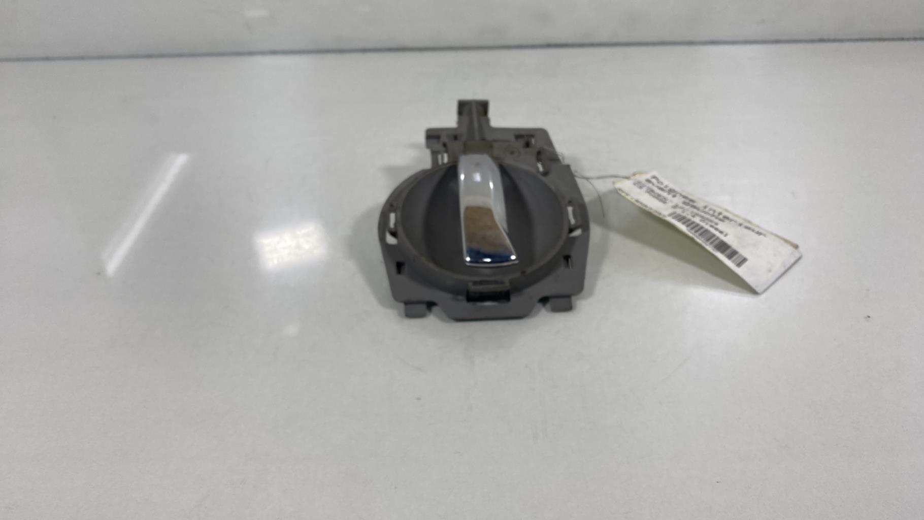 Maniglia interna anteriore sinistra CITROEN C3 1 PHASE 1 Diésel - 1