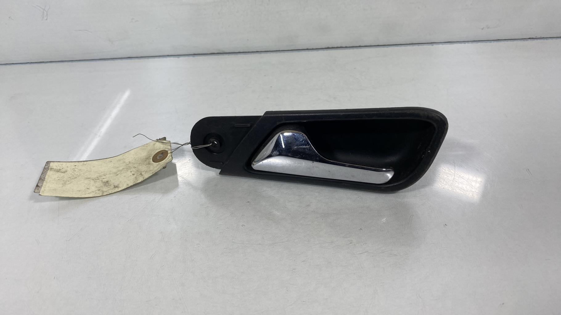 Maniglia interna anteriore sinistra MERCEDES CLASSE CLK 208 PHASE 2 COUPE Gasolina - 1