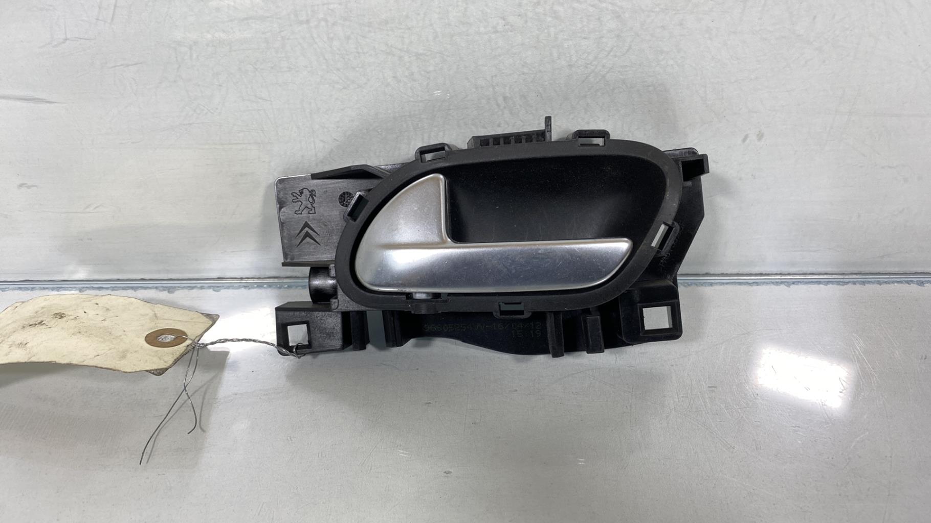 Maniglia interna anteriore sinistra PEUGEOT 208 1 PHASE 1 Diésel - 1