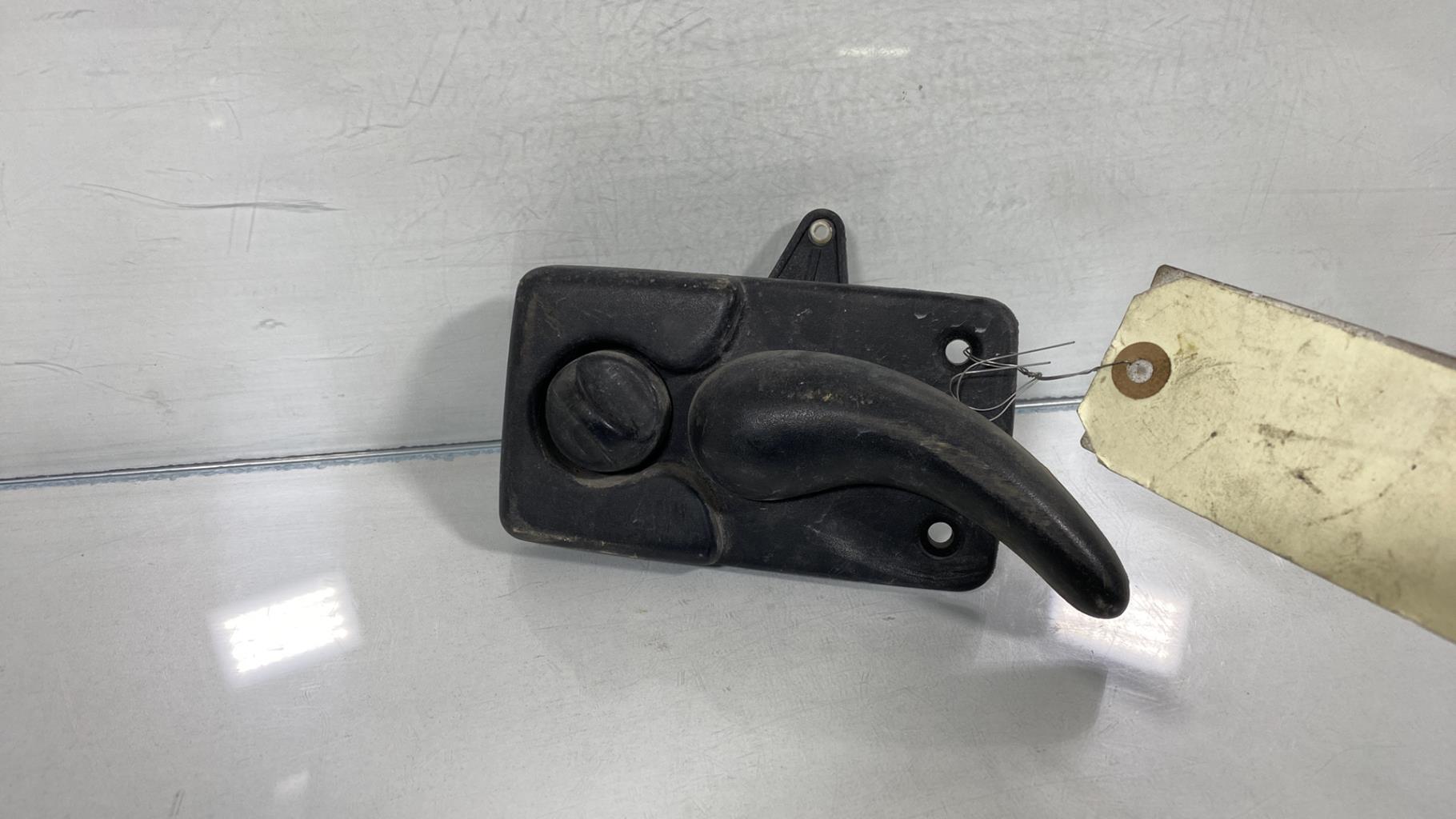 Maniglia interna porta bagagliaio destra RENAULT MASTER 2 PHASE 2 Diésel - 1