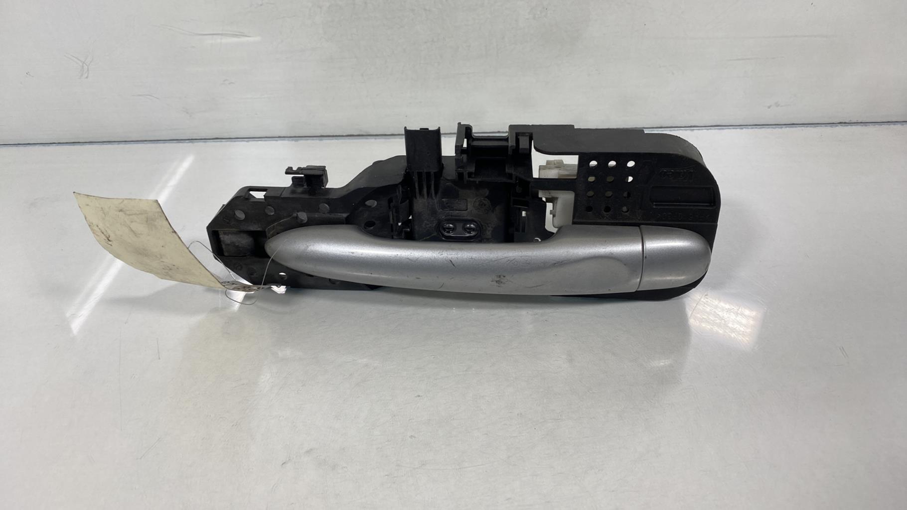 Maniglia portiera posteriore destra RENAULT GRAND SCENIC 3 PHASE 1 Diésel - 1