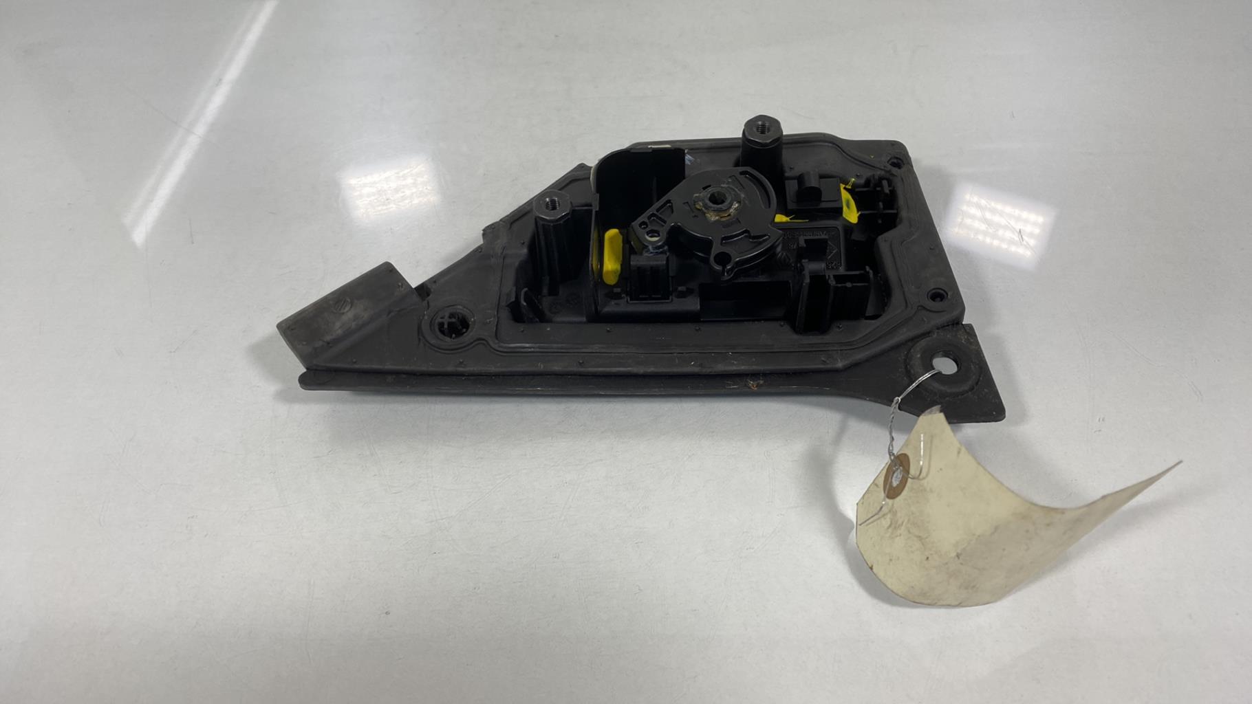 Maniglia portiera posteriore destra RENAULT TWINGO 3 PHASE 1 Gasolina - 1