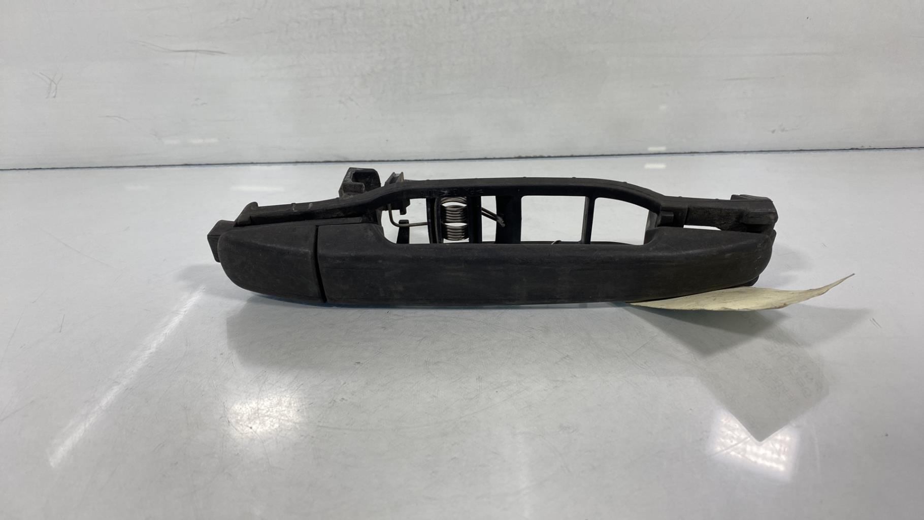 Maniglia portiera posteriore sinistra MERCEDES CLASSE C 202 PHASE 1 Diésel - 1
