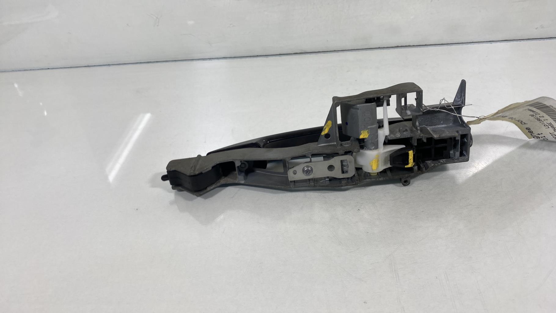 Maniglia portiera anteriore destra PEUGEOT 5008 1 PHASE 1 Diésel - 1