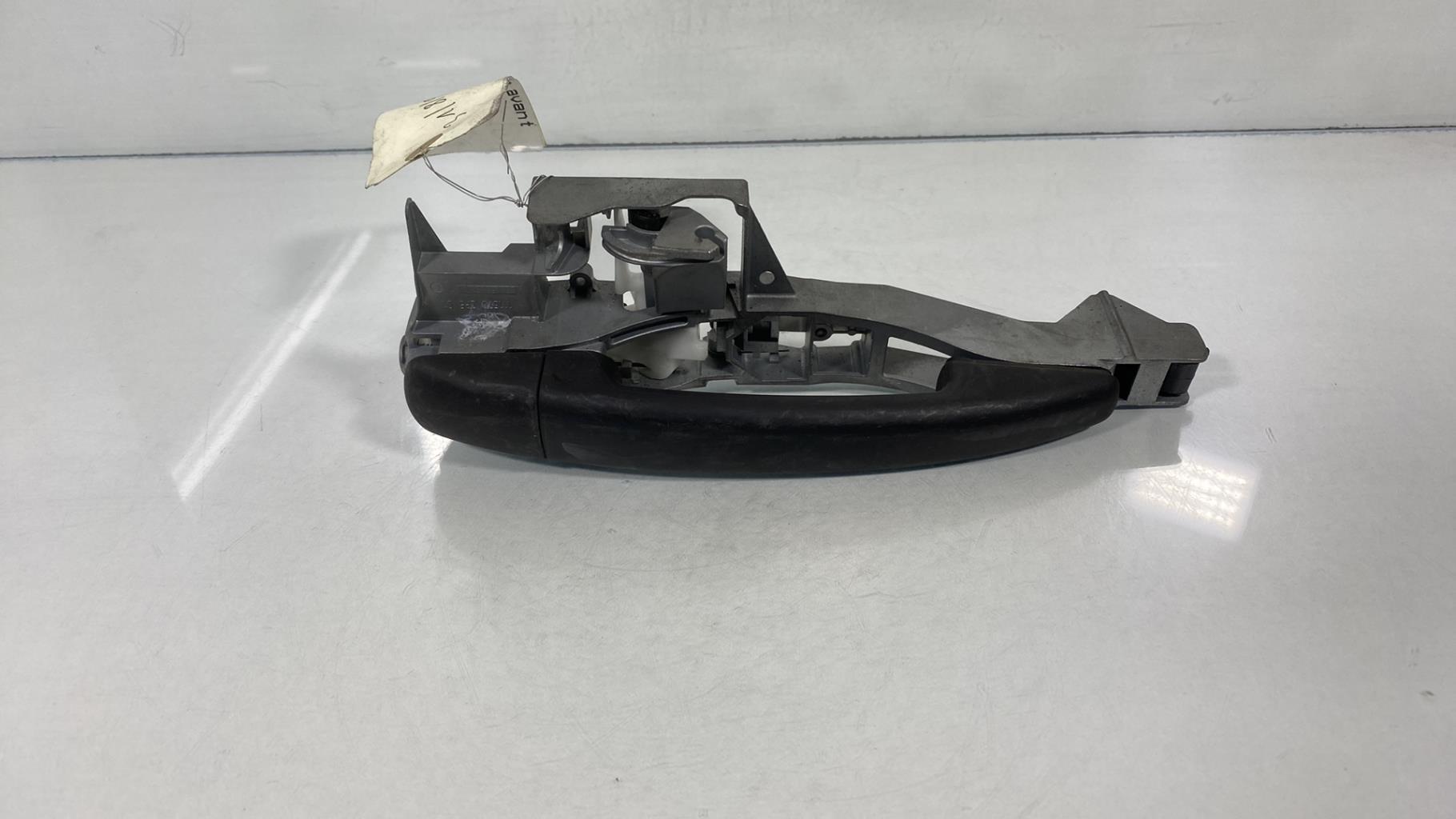 Maniglia portiera anteriore destra CITROEN C3 2 PHASE 1 Diésel - 1