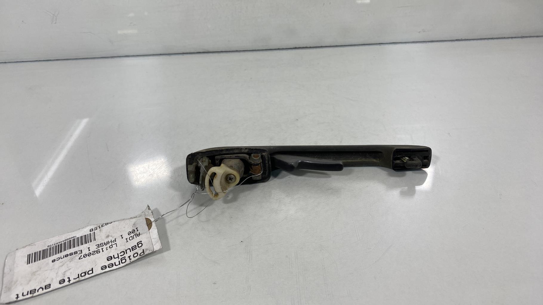 Poignee porte avant gauche AUDI 100 1 PHASE 1 BREAK Essence - 1