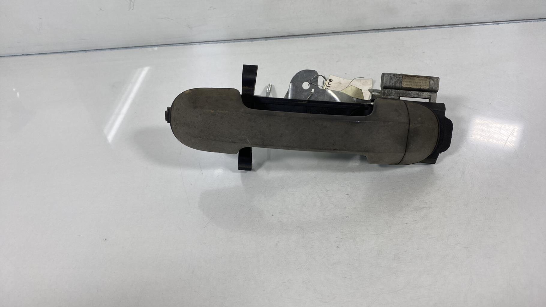 Maniglia porta bagagliaio destra FORD TRANSIT CONNECT  - 1