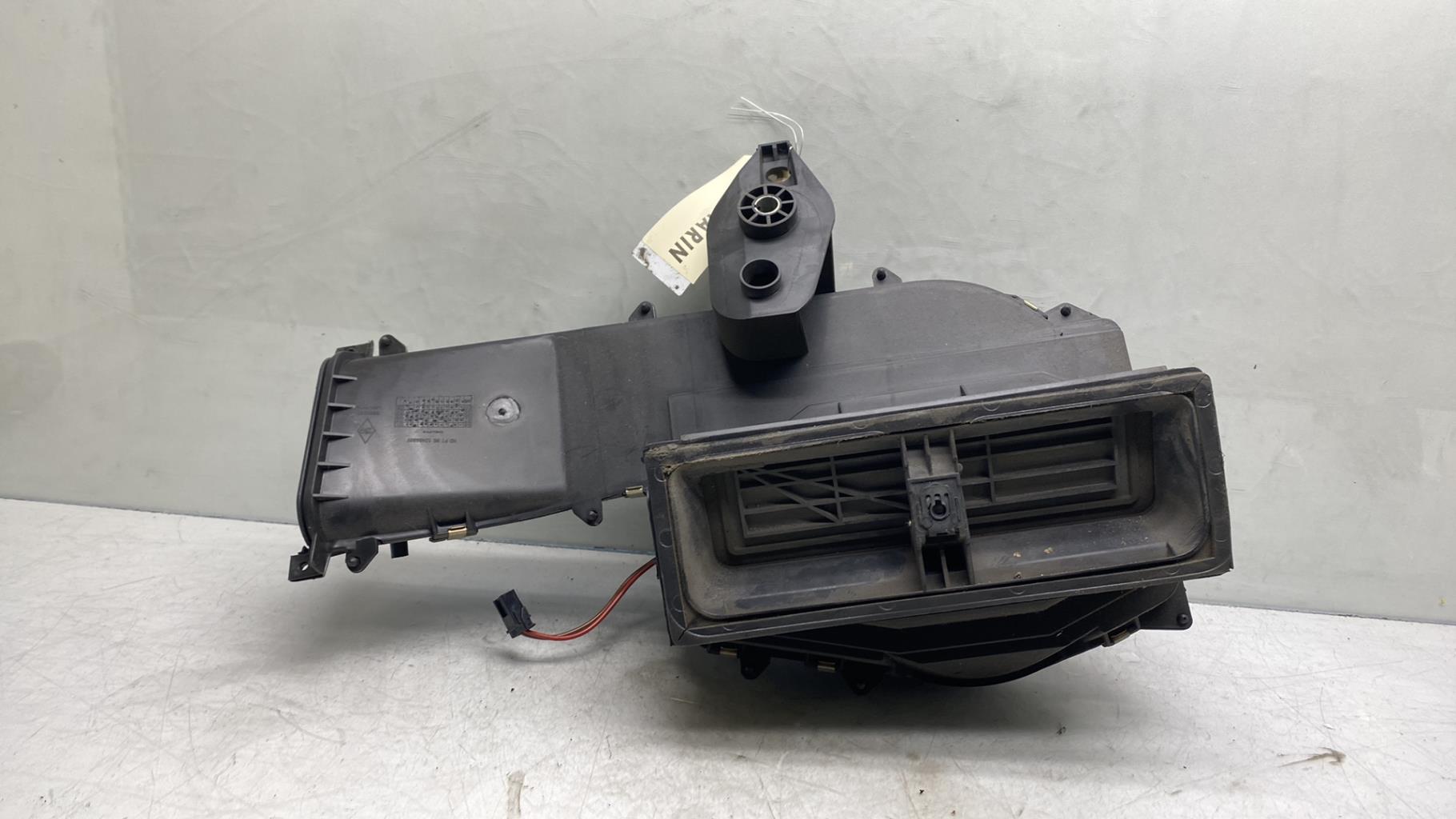 Pulseur d'air RENAULT TWINGO 1 PHASE 3 Essence - 1