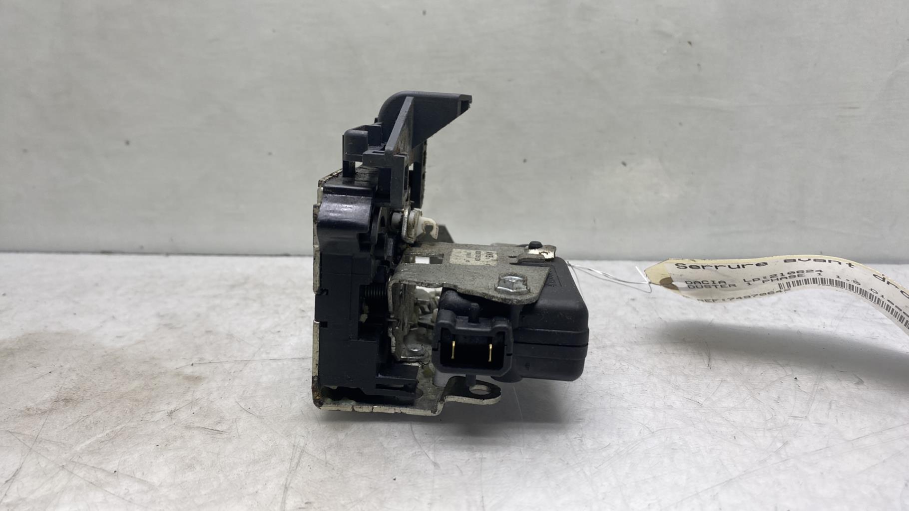Serrure avant droit DACIA DUSTER 1 PHASE 1 Diesel - 1