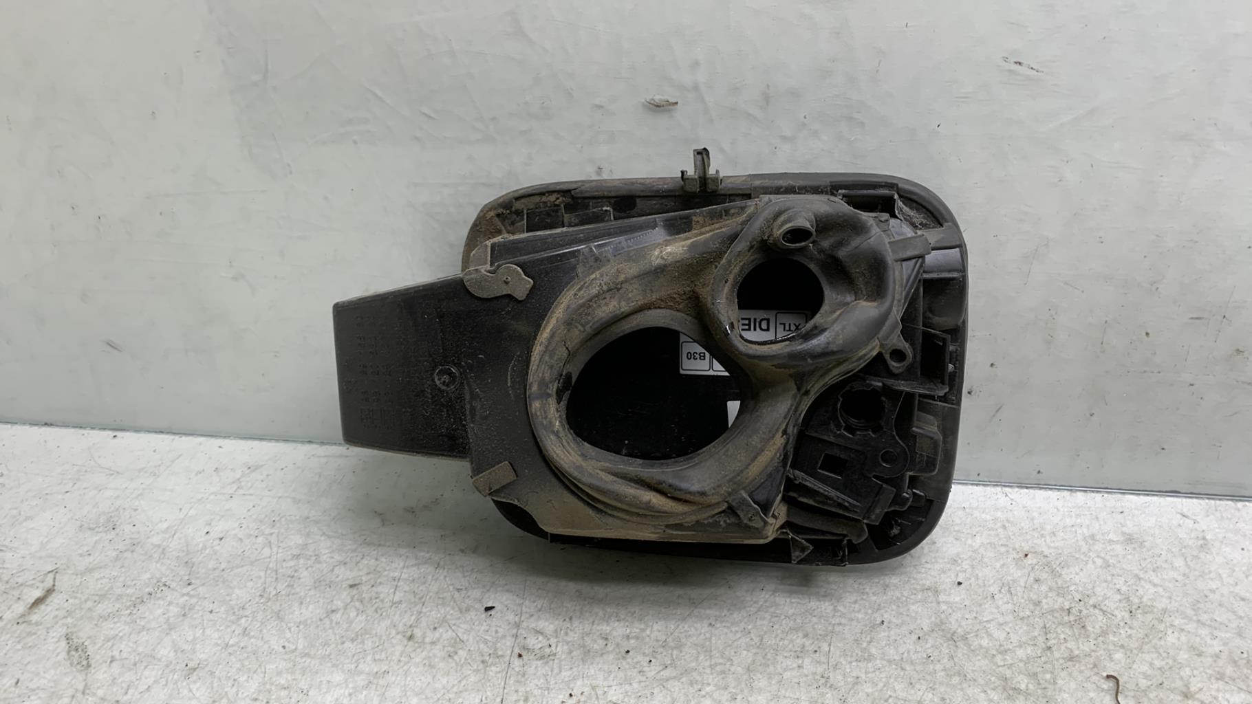 Trappe d'essence CITROEN C3 3 PHASE 2 Diesel - 1
