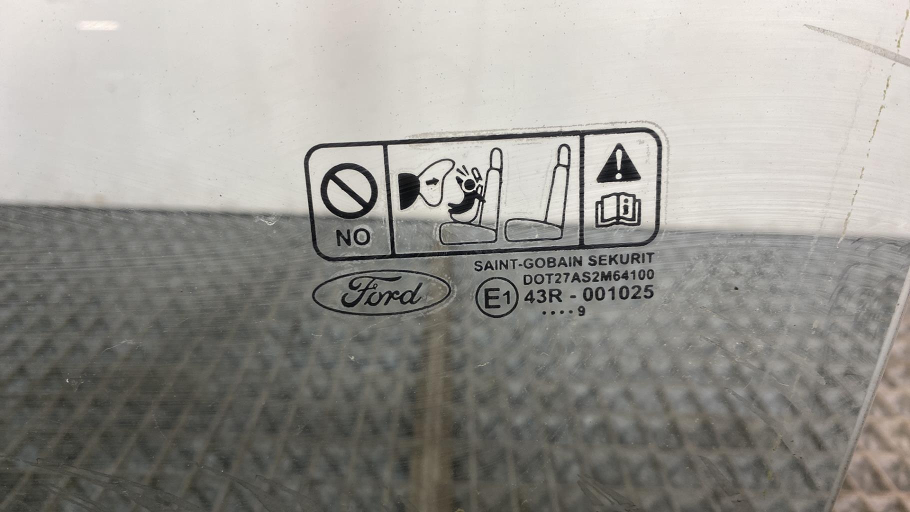 Vitre avant gauche FORD S-MAX 1 PHASE 1 Diesel - 1
