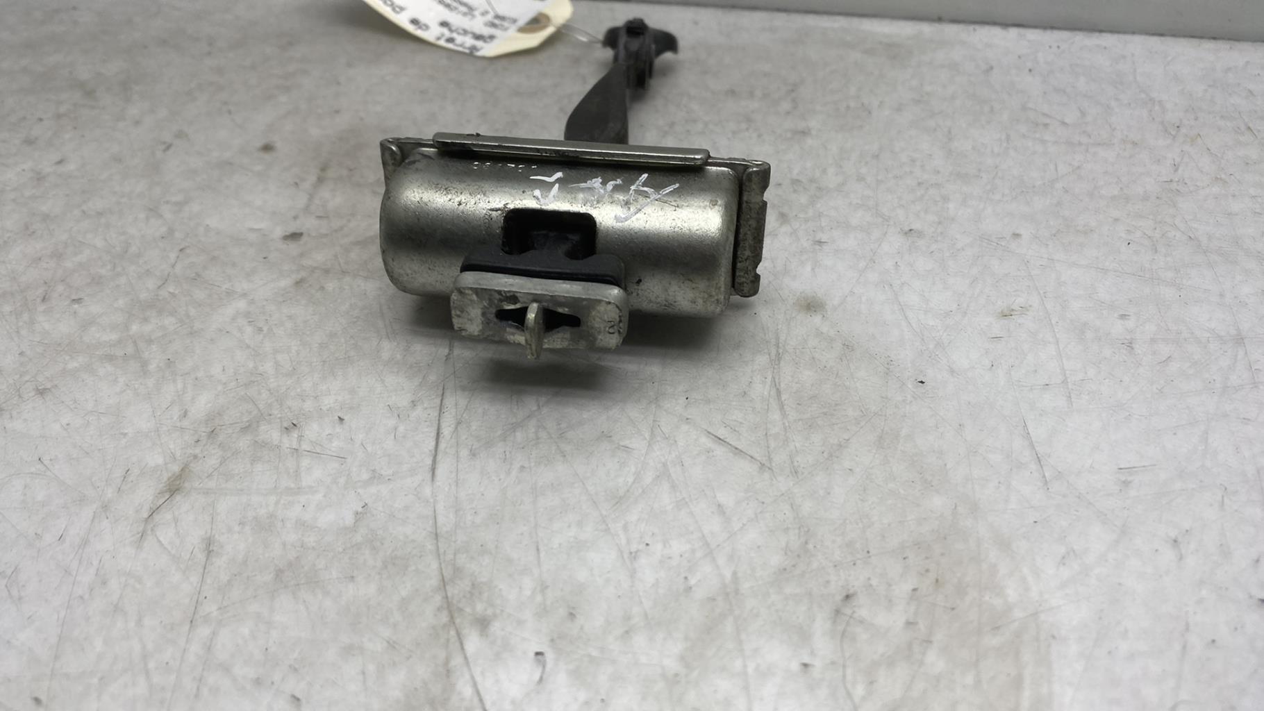 Arret de porte arriere gauche FORD KUGA 2 PHASE 2 Diesel - 1