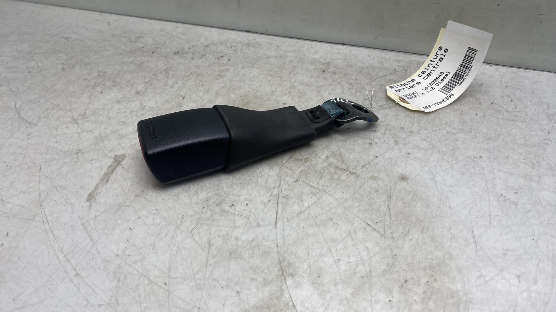 Aggancio cintura sicurezza posteriore centrale SUZUKI SWIFT 4 Diésel - 1
