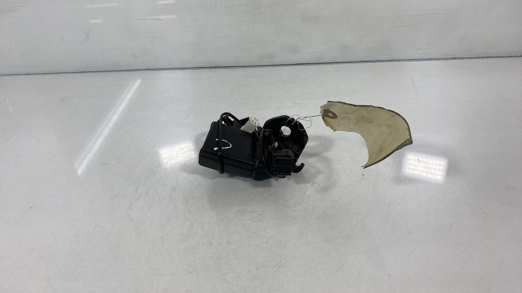Aggancio cintura sicurezza posteriore destro ALFA ROMEO MITO PHASE 1 Diésel - 1