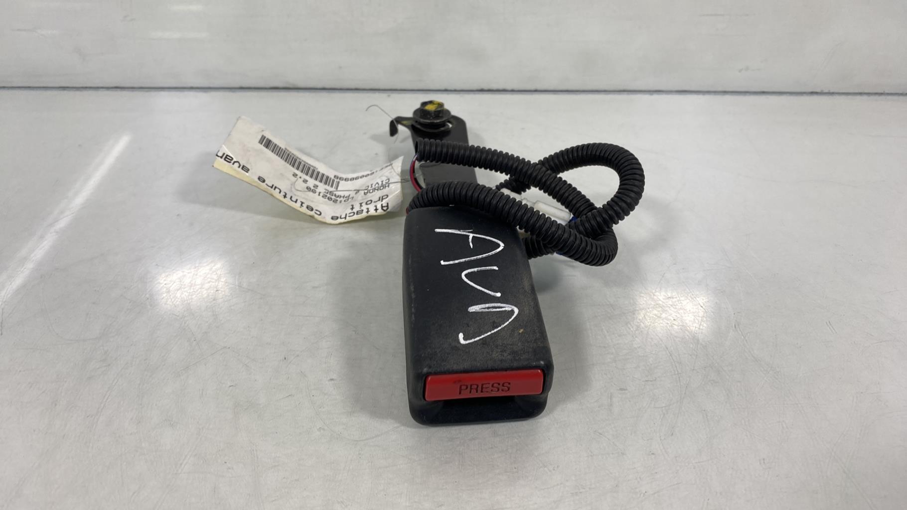 Aggancio cintura sicurezza anteriore destro HONDA CIVIC 8 PHASE 2  - 1