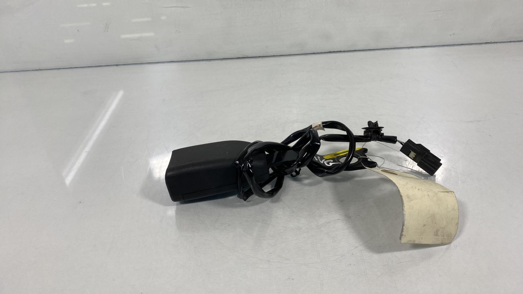 Aggancio cintura sicurezza anteriore sinistro PEUGEOT 4007 Diésel - 1