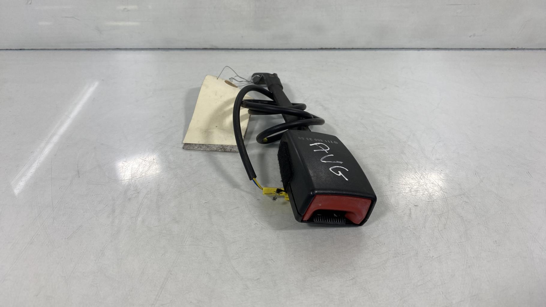Aggancio cintura sicurezza anteriore sinistro MERCEDES CLASSE E 211 PHASE 1 BREAK Diésel - 1