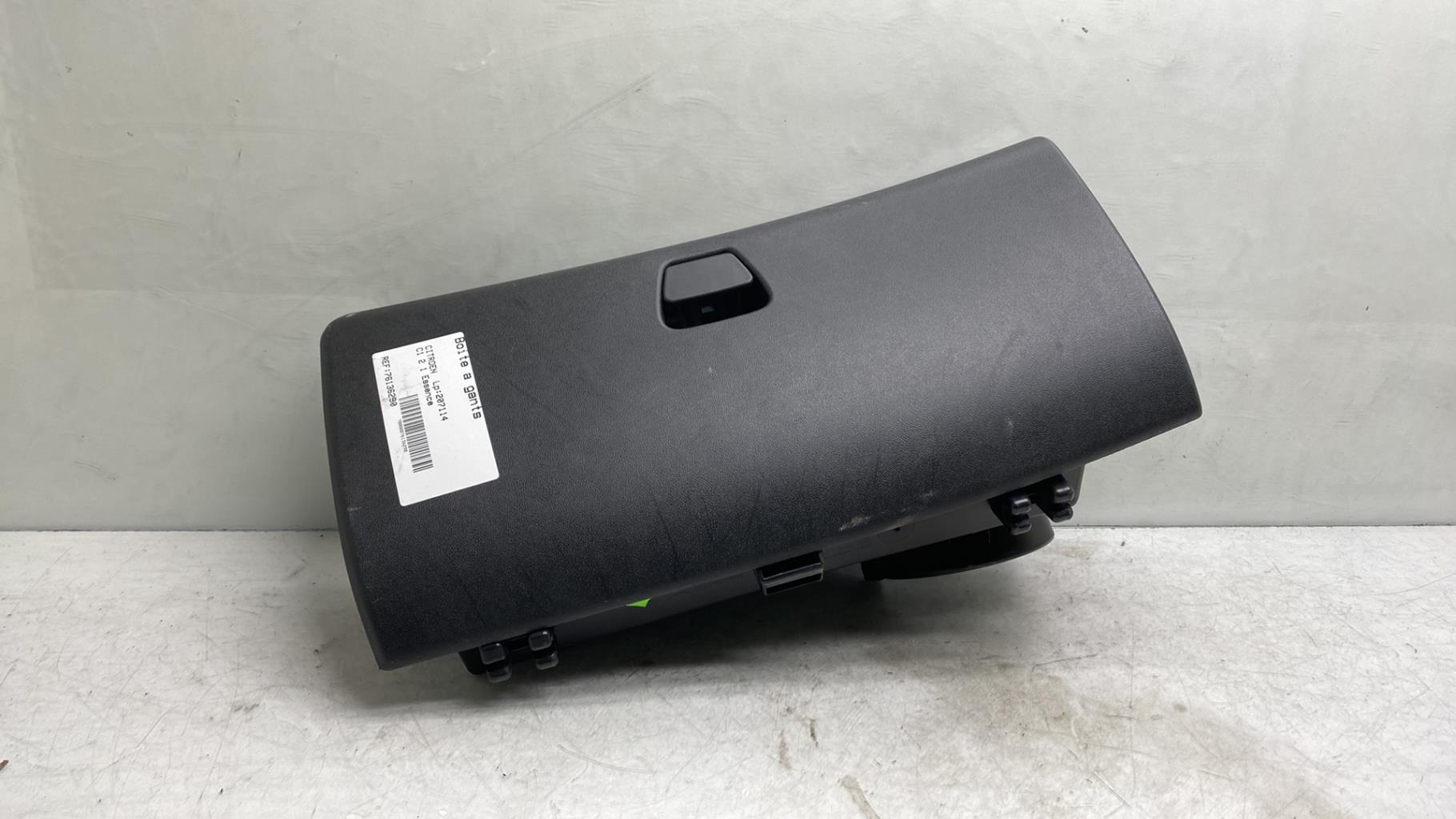 Boite a gants CITROEN C1 2 Essence - 1