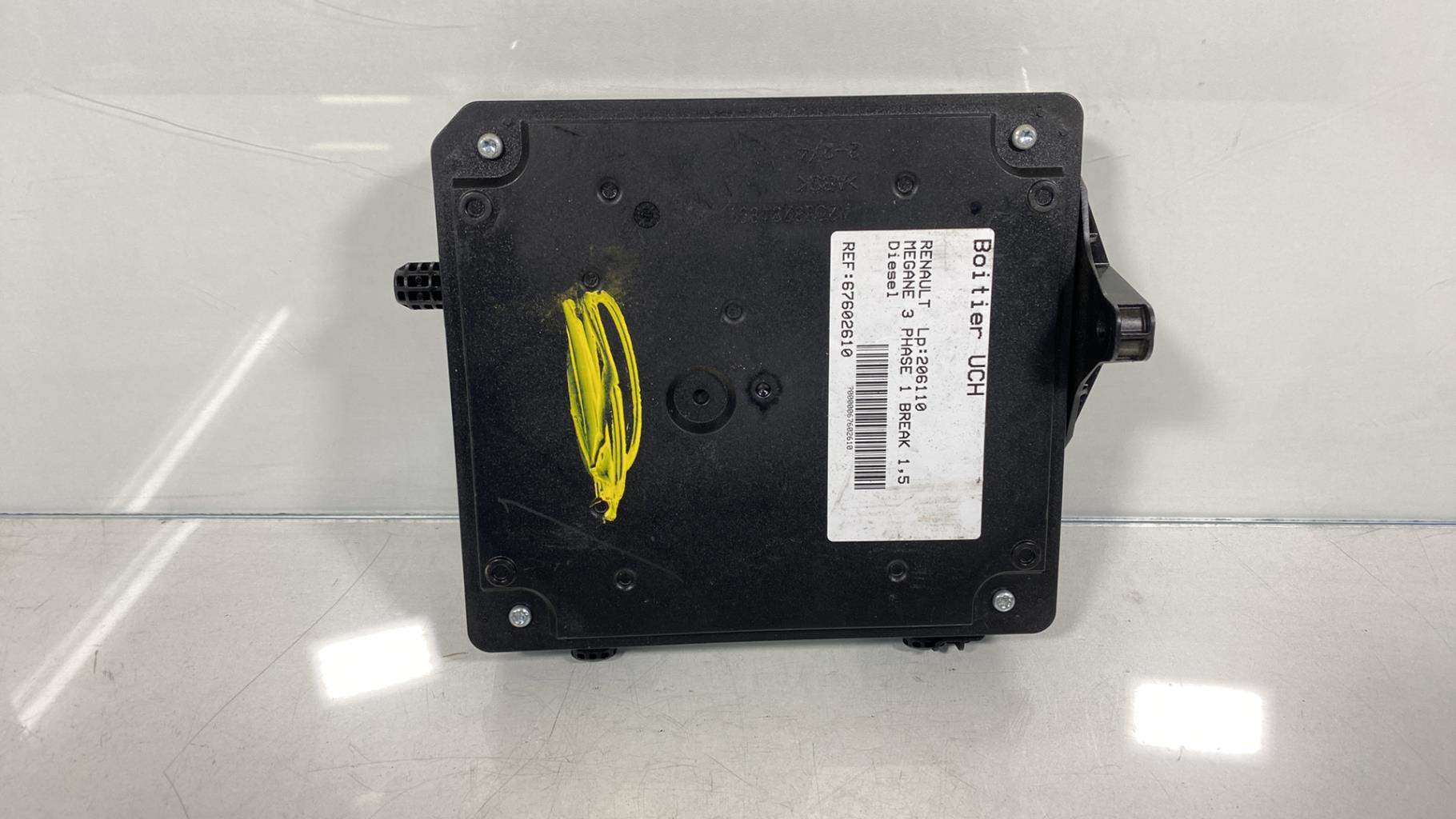 Boitier UCH RENAULT MEGANE 3 PHASE 1 BREAK Diesel - 1