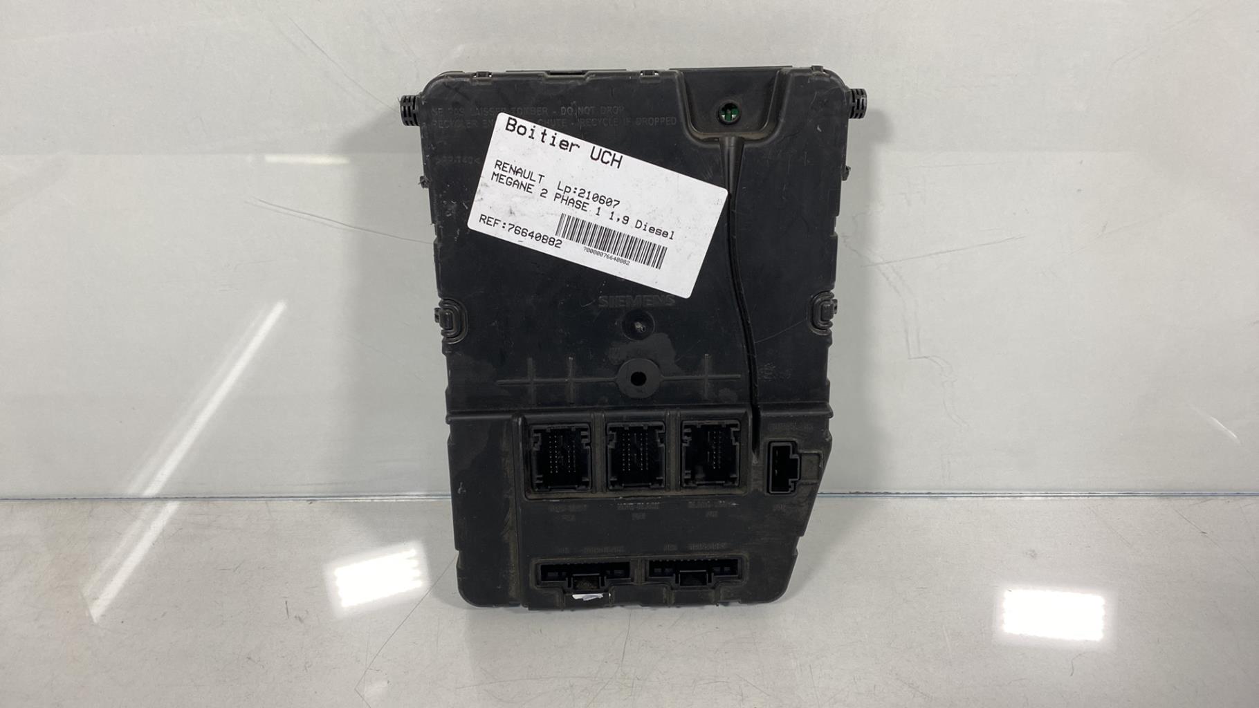 Boitier UCH RENAULT MEGANE 2 PHASE 1 Diesel - 1